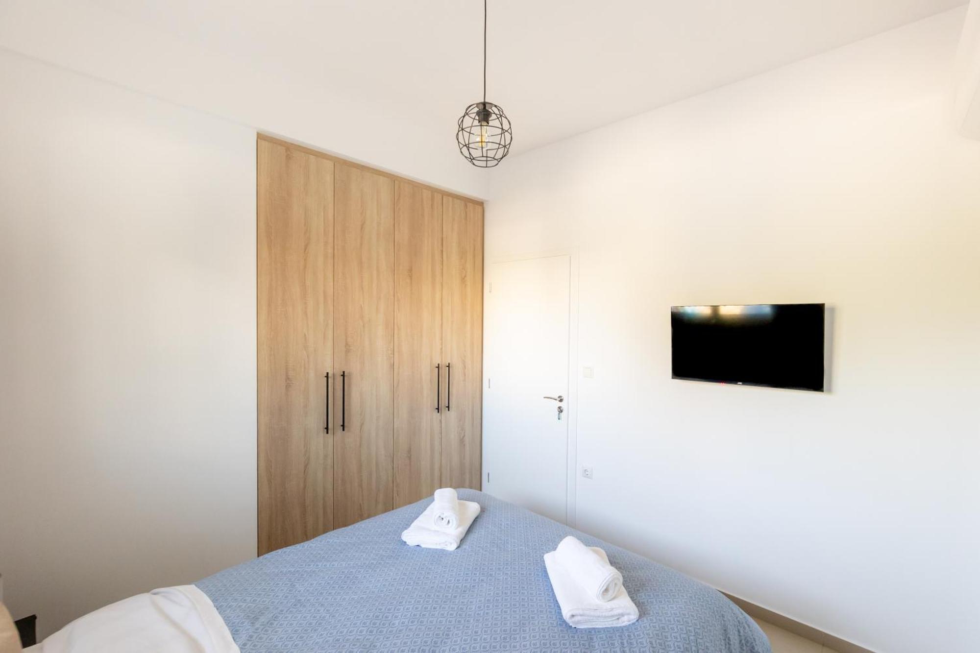 Pagani Urban - Premium Private Apartment Каламата Экстерьер фото